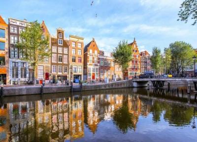 راهنمای سفر به آمستردام ، مرکز رنگارنگ هلند